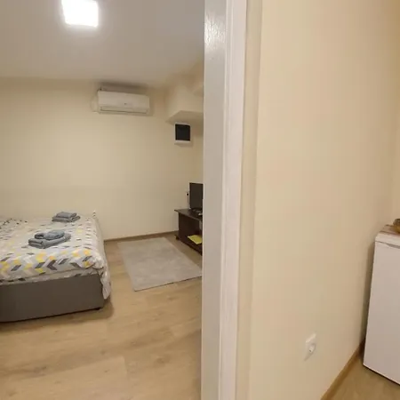 Center Point דירה *